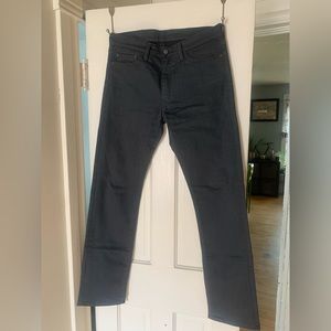 Like New Dark Grey 513 Levi’s